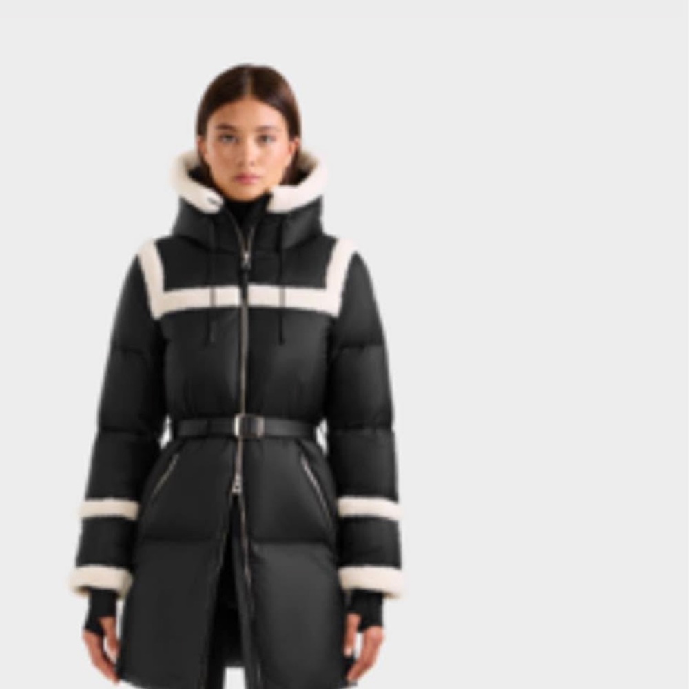 RUDSAK COAT - XS - MODEL : JULIANA L